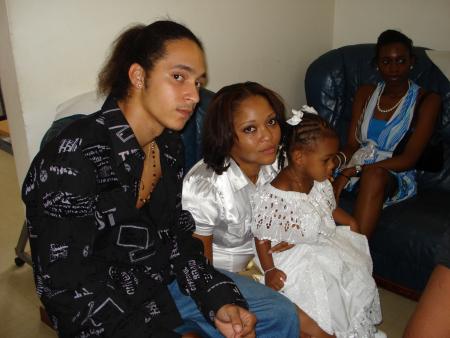 Stéphanie son doudou et nana